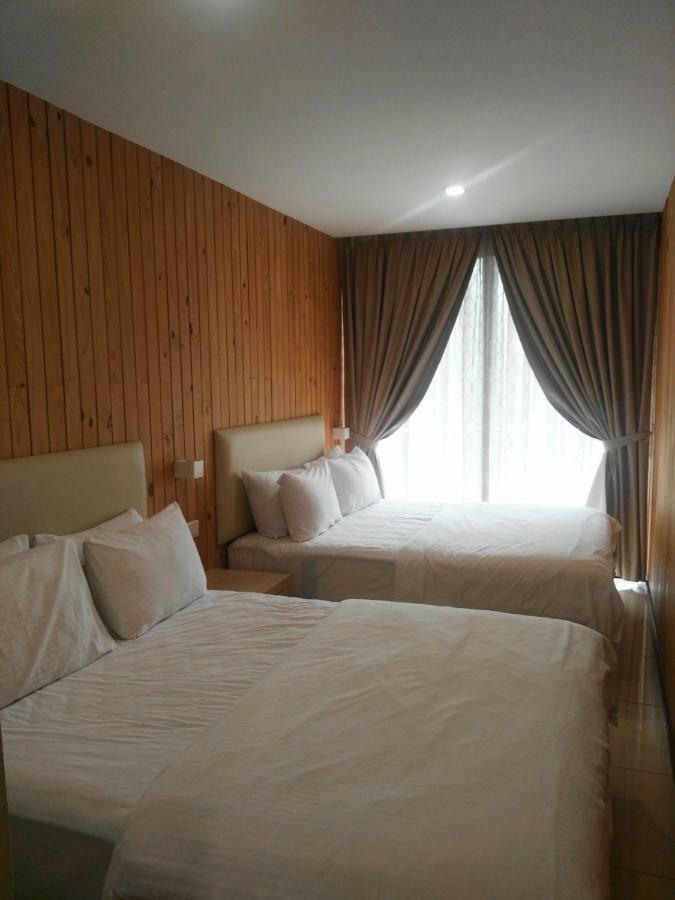 Kluang Container Swimming Pool Hotel Eksteriør billede