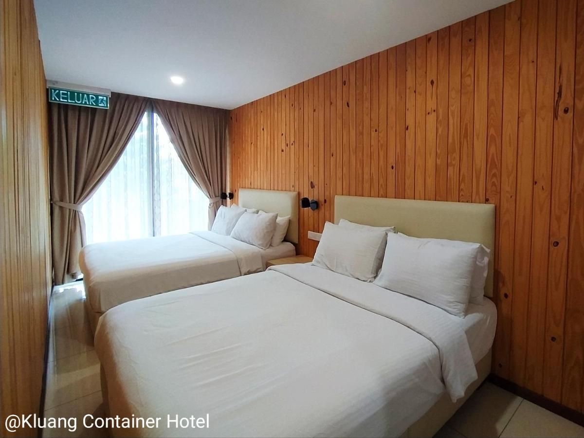 Kluang Container Swimming Pool Hotel Eksteriør billede